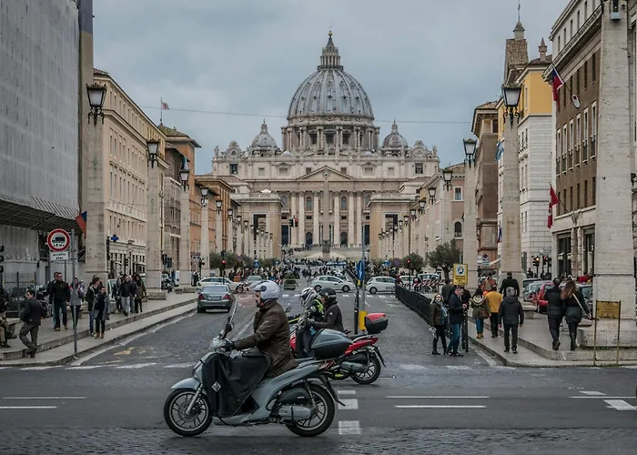 Leonetto Art Domus - Design - Walk To Navona, Pantheon & Trevi *